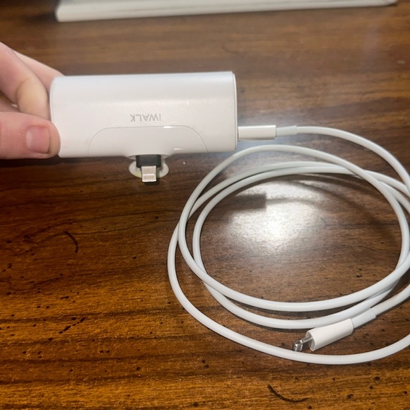 Iwalk Power Bank - Picture 1 of 1